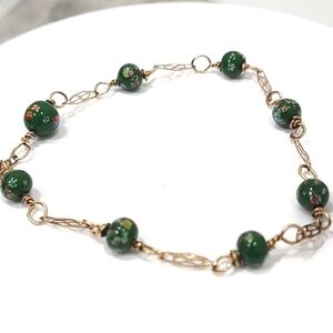 1/20 14K Gold Filled Vintage Bracelet with Floral Green Art Glass Beads